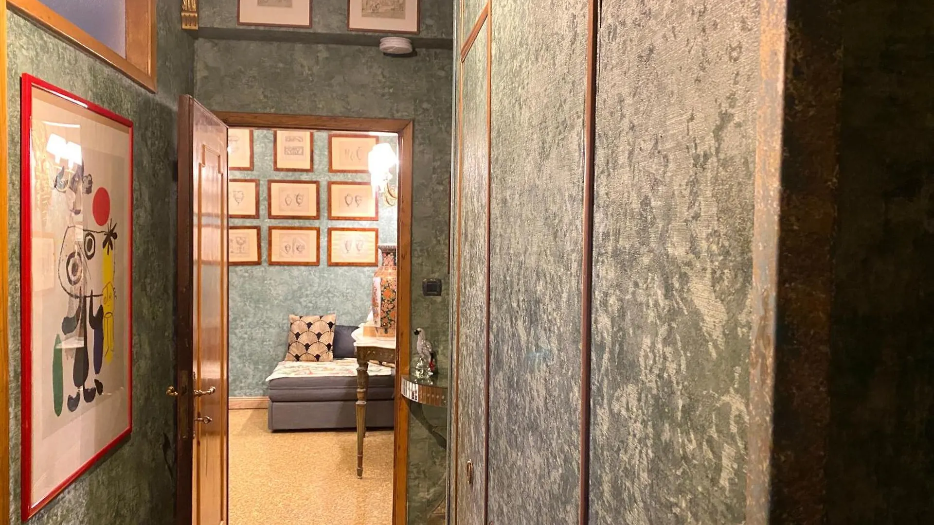 Venetian Dream Apartment